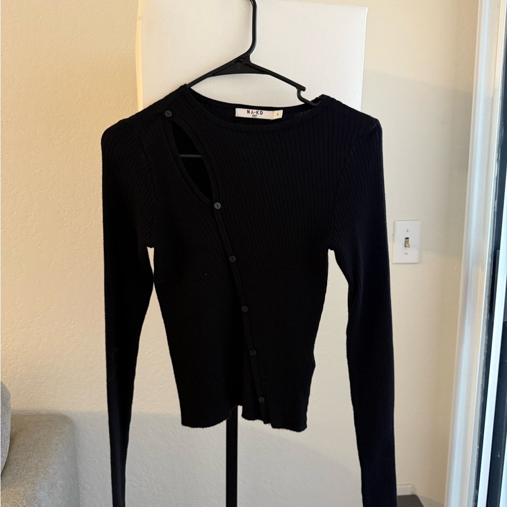 Black Long Sleeve Button-Up Peakabok opening Ribbed top